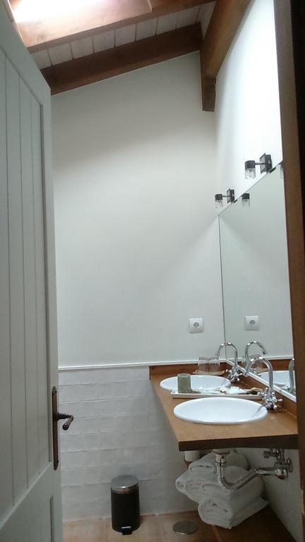 מלון Lomeña Casa Fidela מראה חיצוני תמונה