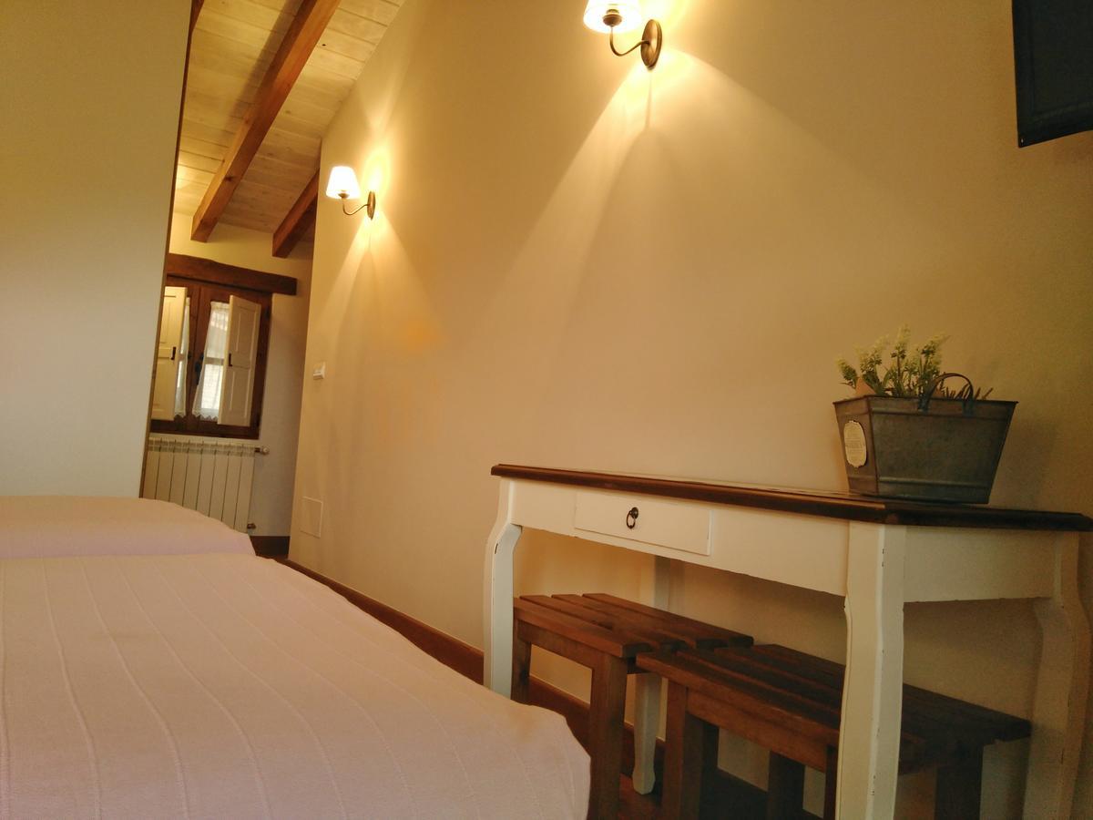 מלון Lomeña Casa Fidela מראה חיצוני תמונה